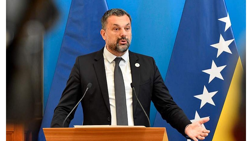 konakovic-kallas-eu-ce-koristiti-sve-mehanizme-za-zastitu-sigurnosti-i-ustavnog-poretka-bih90118 (1)