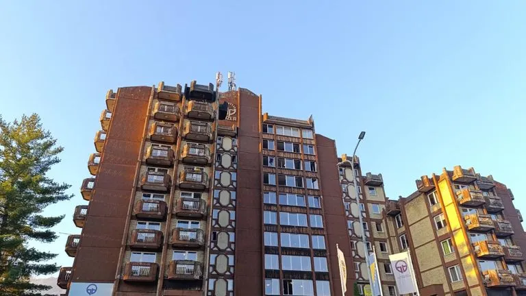 tuzla_dom_9091jpeg_768