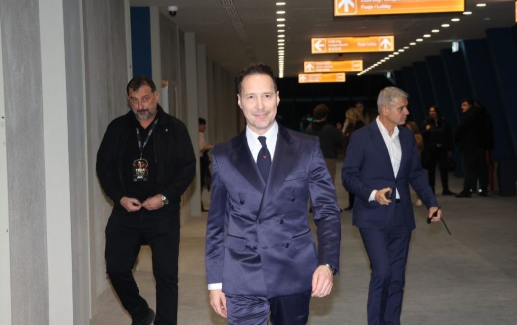 68907542-8d4f-42a7-97d4-23b8e90736ff