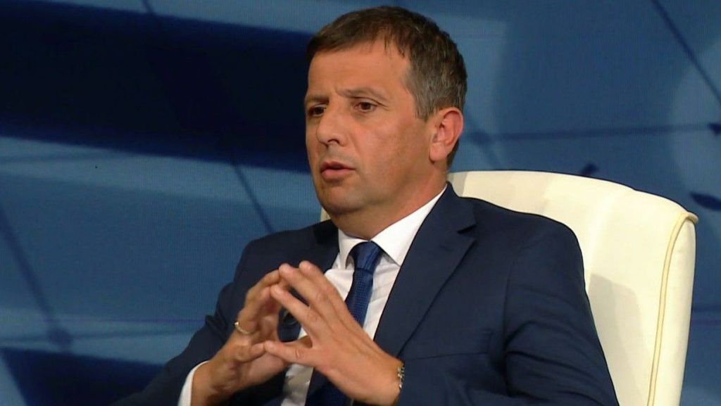 vukanoviczaistragusedmice2pngjpeg (1)