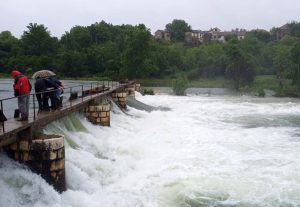 brana-klobu-trebizat-poplava-1-810x560