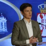 „Crvena linija je pređena“: Brnabić posle noći koja je potresla Novi Sad – tvrdi da meta nije bila vlast