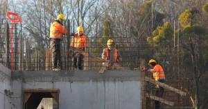 radnici-gradiliste-1024x538