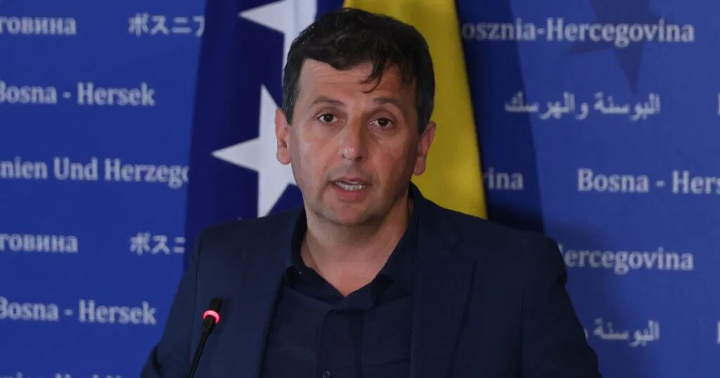 vukanovic-pravda-i-red-1024x538
