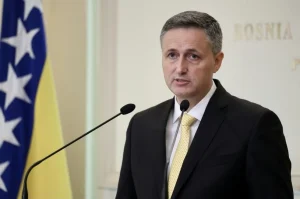 1774094935-1770371860-viber-image-2025-05-07-10-12-34-format-avifwidth-1200-690x480-690x480