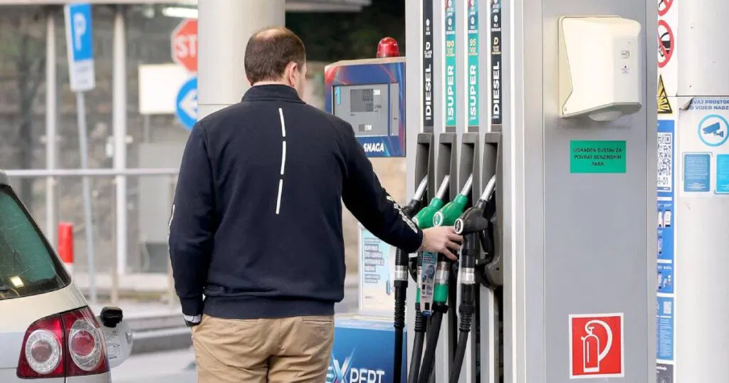 PXL_090326_148047622-1-1024x538