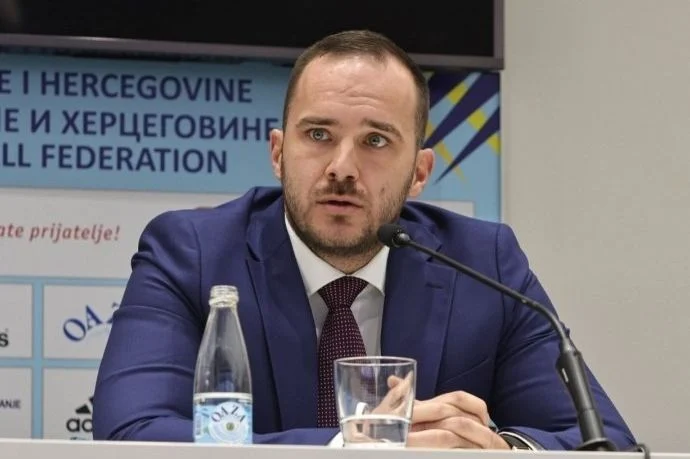 1775051946-1763654720-63d3d5c0-bb40-450c-a411-430f0a0a0a64-vicozeljkovic-690x480-690x480-690x480