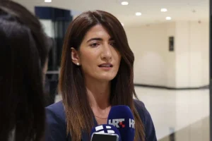 1776081458-7fe10052-4ac5-4a07-892c-a17d6e05ac5a-690x480